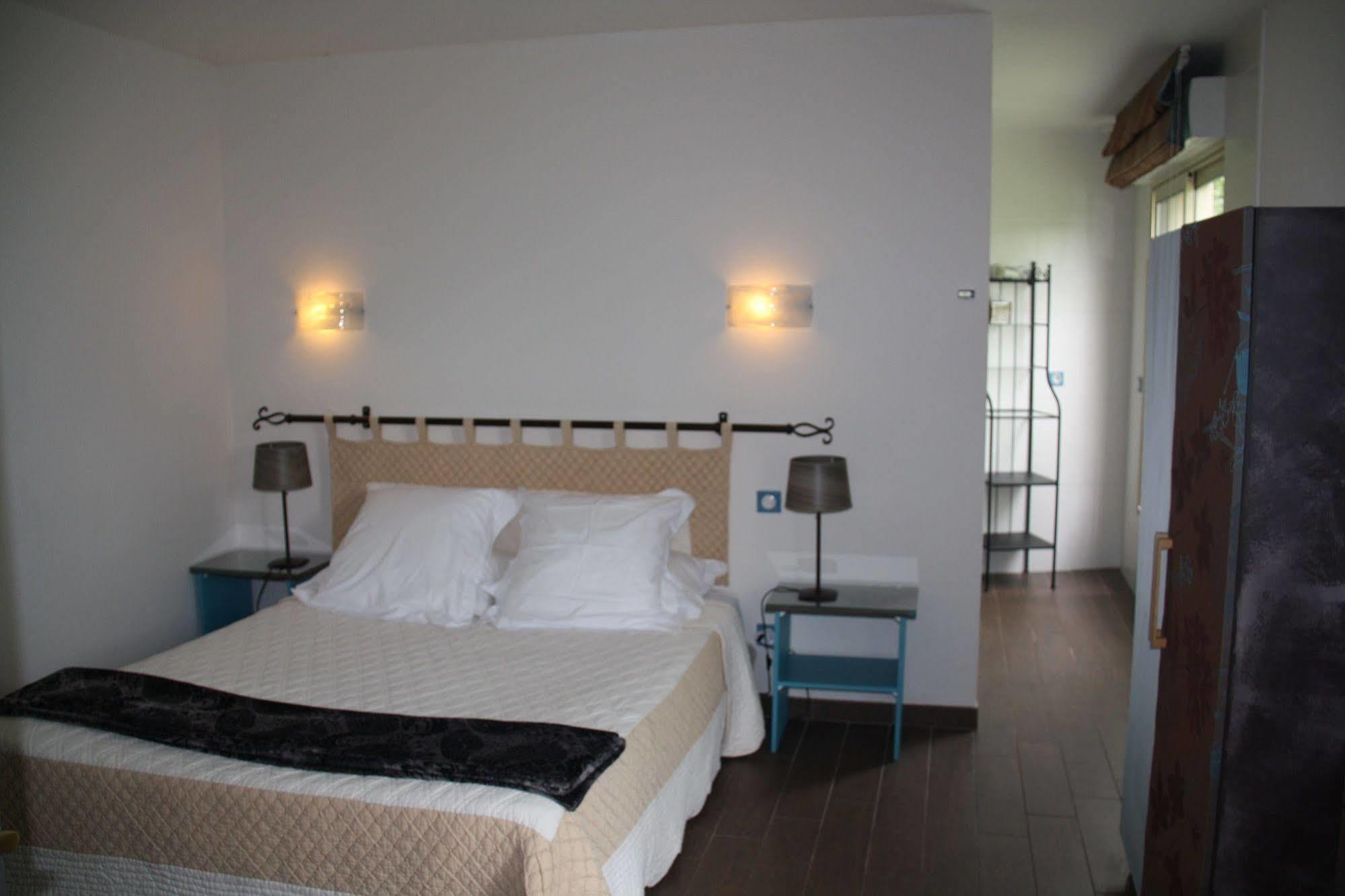 Guigneville-sur-Essonne La Raimbaudiere Bed & Breakfast エクステリア 写真